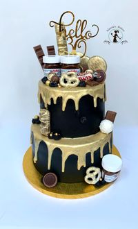 black and gold XL Cake